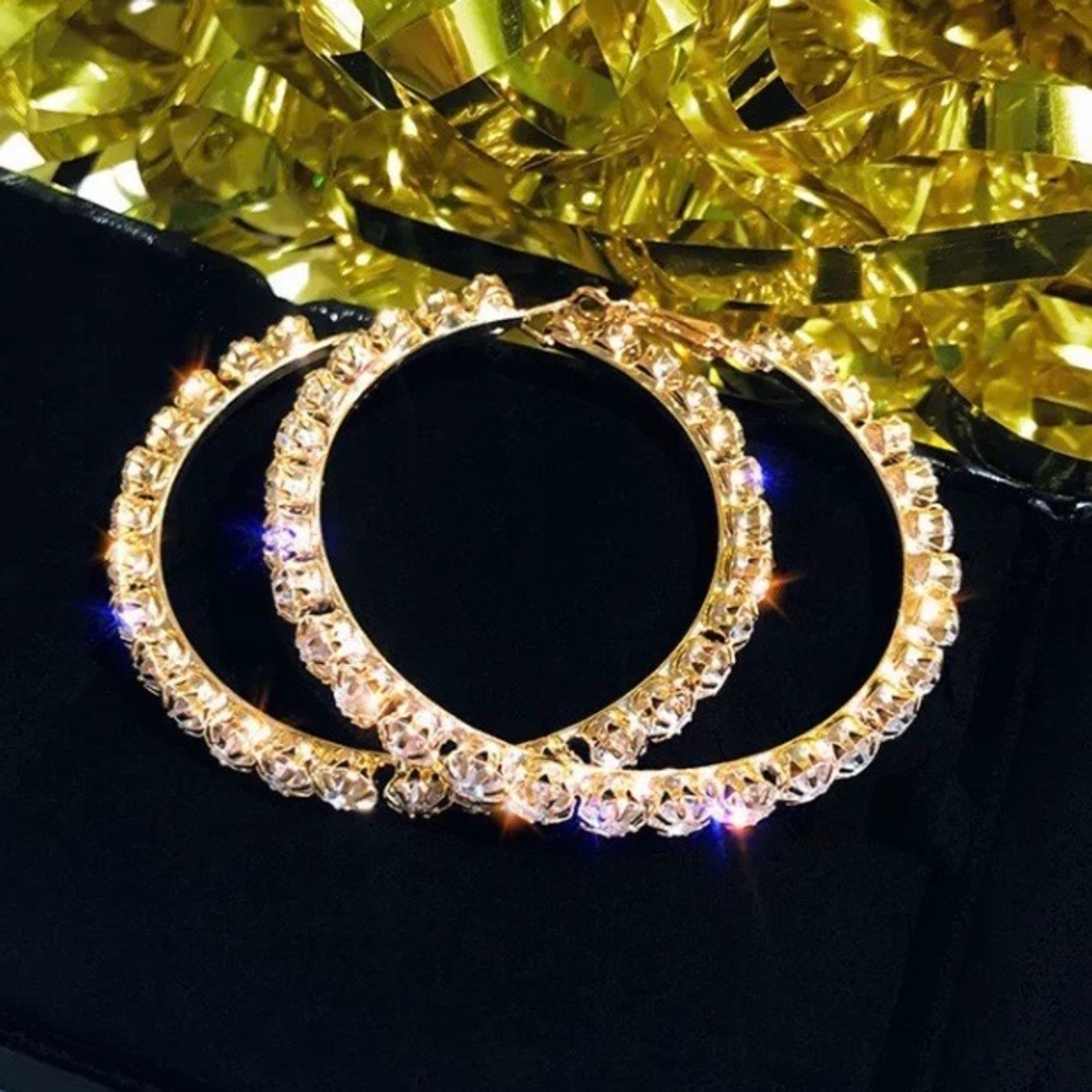 💎NEW 18K Yellow Gold Diamond Hoop Earrings - Picture 4 of 5